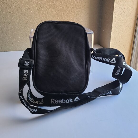Water Resistant Adjustable Canto Crossbody Bag in Grey by Reebok Activewear - Picture 4 of 4